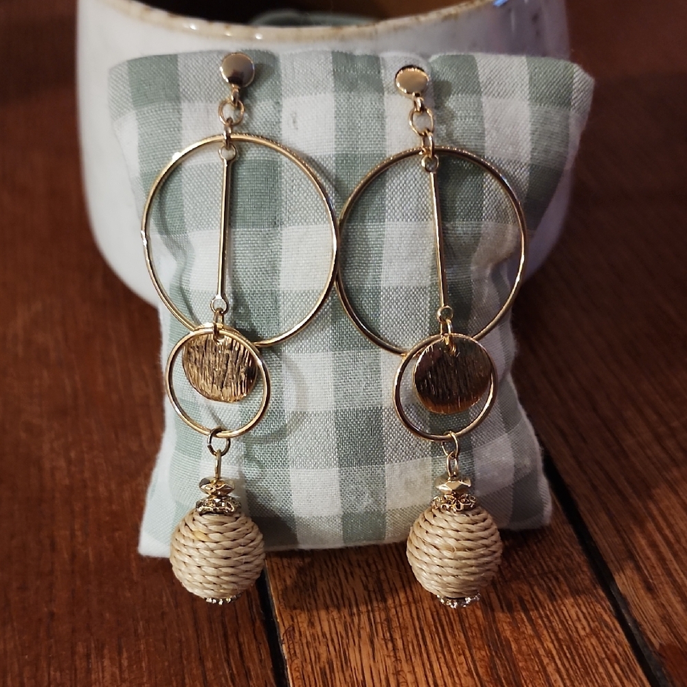 Elegant Gold and Tan Drop Earrings